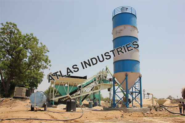 Mobile concrete mix plant in Chaapi, India