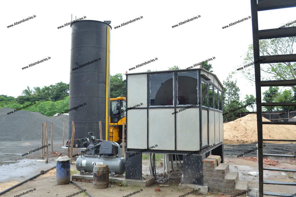 Asphalt batch plant in Kolkata, India