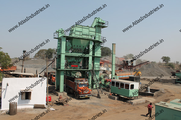 Asphalt batch plant near Ankleshwar, India