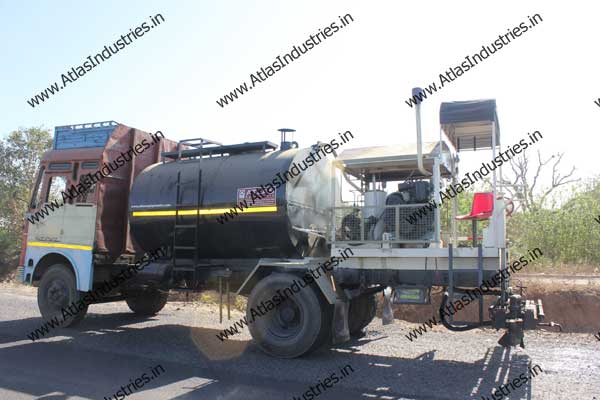 Bitumen sprayer in Baroda, India