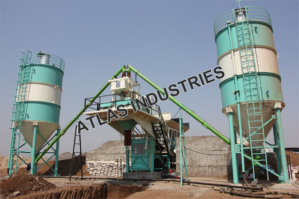 Mobile concrete plant with 60 tons cement silo near Mandavi, Gujarat