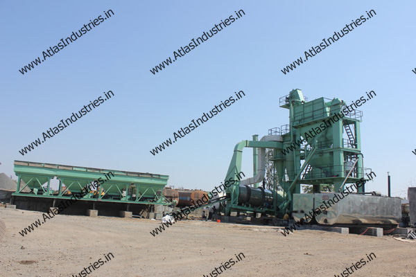 Asphalt batch plant near Ankleshwar, India