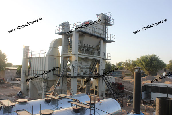 Tower asphalt plant near Degana, India