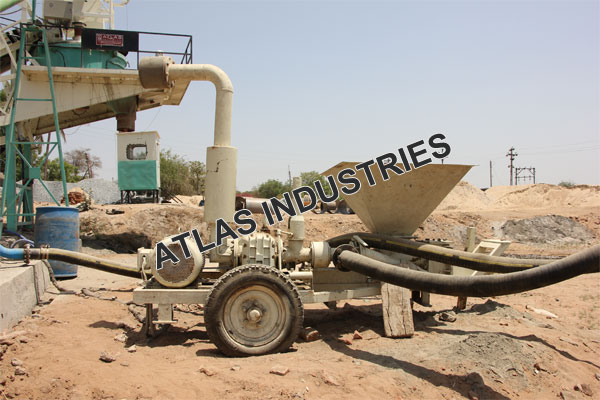 Mobile concrete mix plant in Chaapi, India