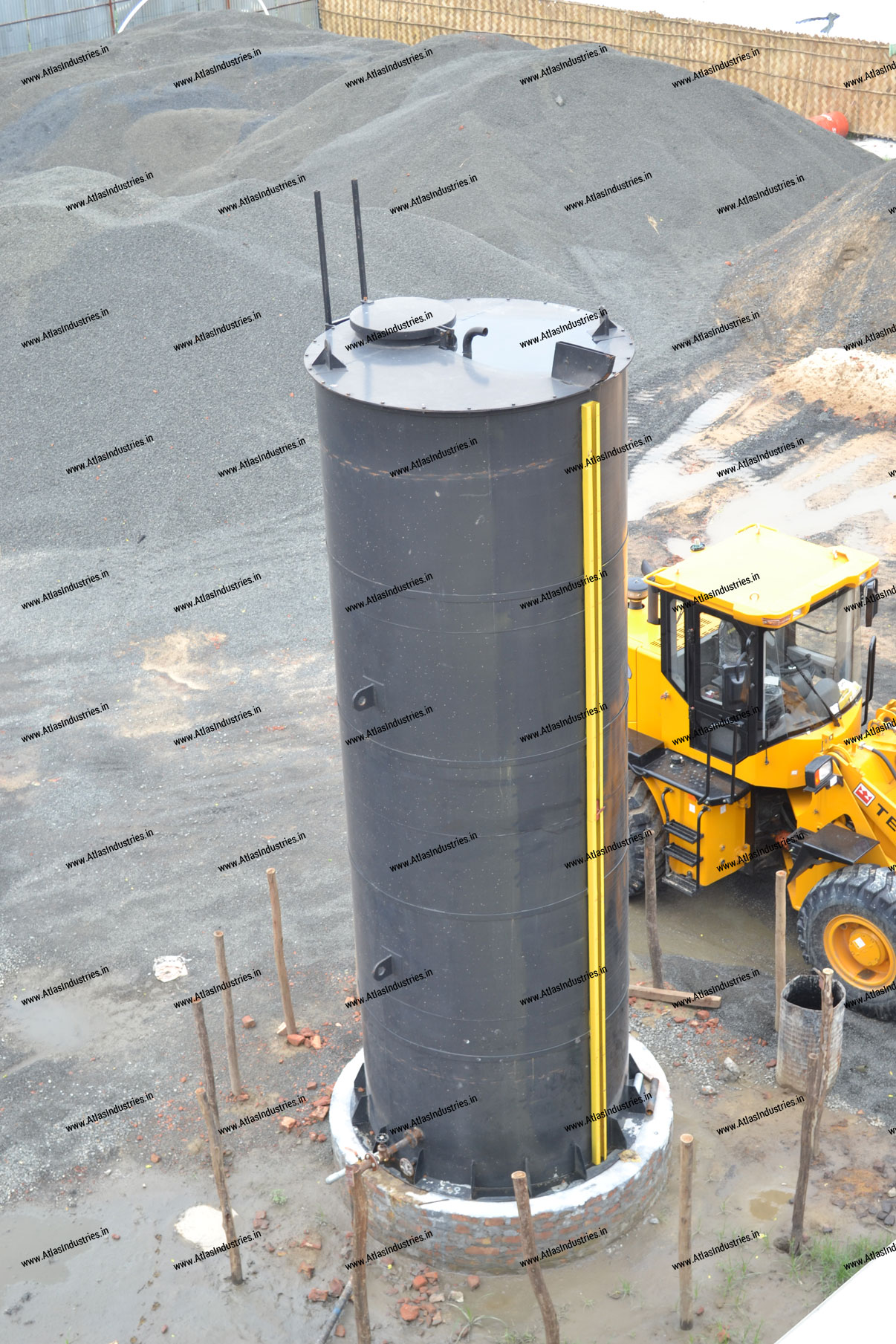 Asphalt batch plant in Kolkata, India