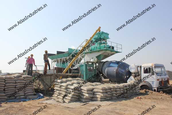 30 m3/hr. mobile concrete batching mixing plant near Bharuch, Gujarat