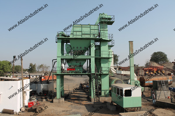 Asphalt batch plant near Ankleshwar, India