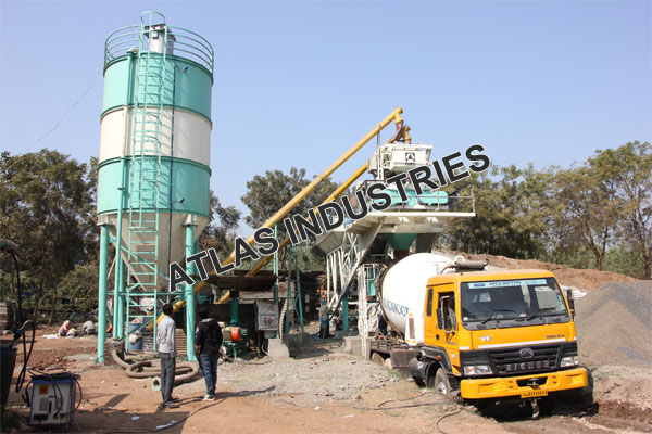 Concrete batching plant 30 m3 with 60 tons cement silo