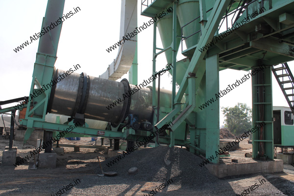 Asphalt batch plant near Ankleshwar, India