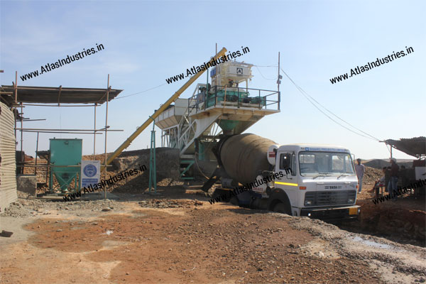 Mobile concrete mixer: 45 m3/hr.