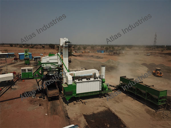 Mobile hot asphalt plant